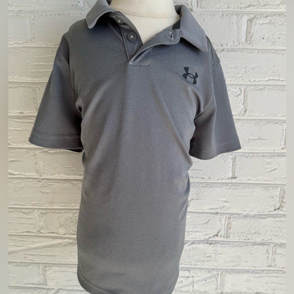 Under Armour Youth Boys Gray Short Sleeve Polo Shirt YXS JTP ECH - Picture 1 of 5